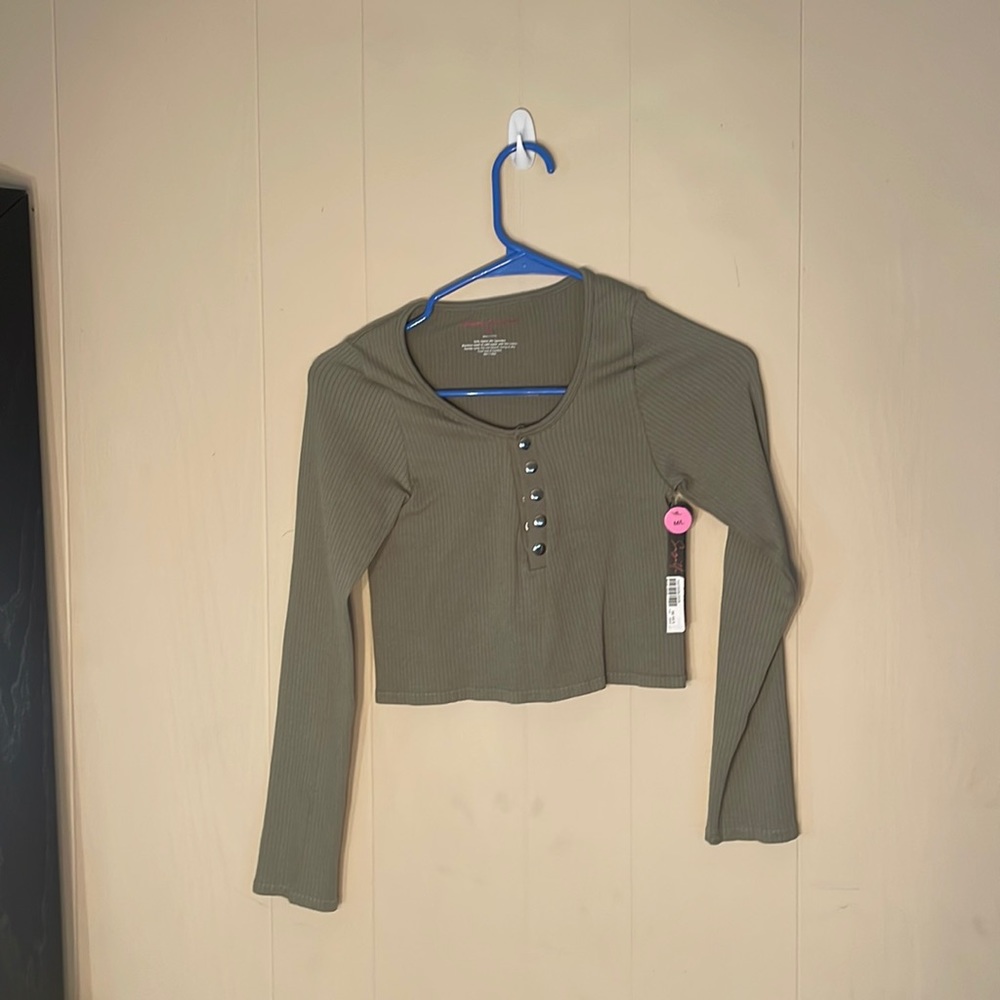 Long sleeve
